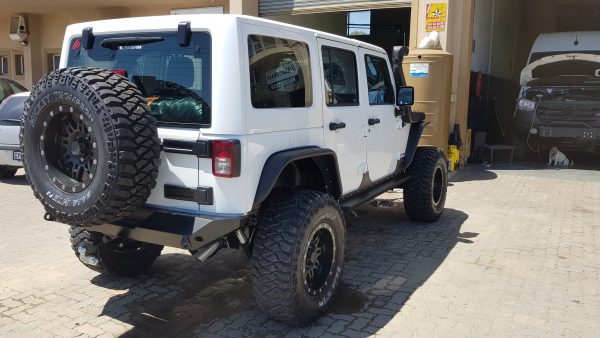 Maniac Stubby Rear Bumper for Jeep Wrangler JK JKU